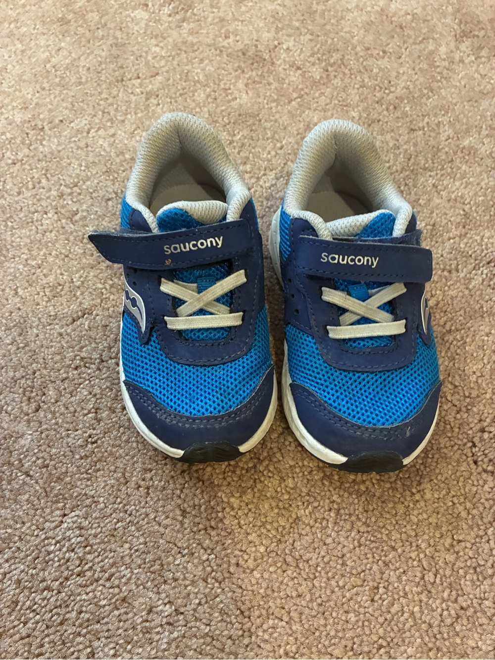 Saucony Toddler Blue and Navy Velcro Sneakers
